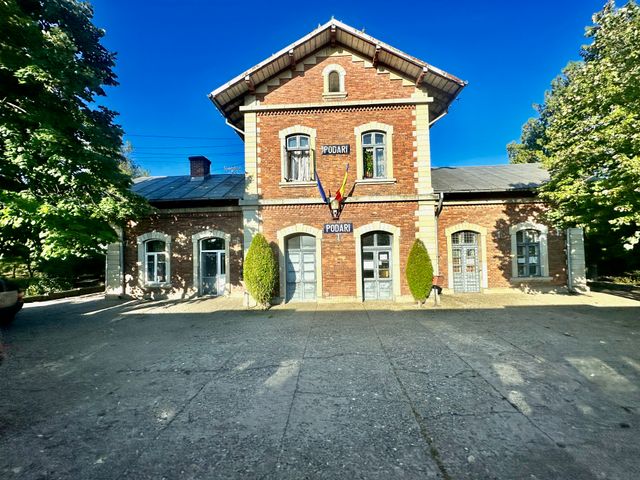 Bahnhof Podari