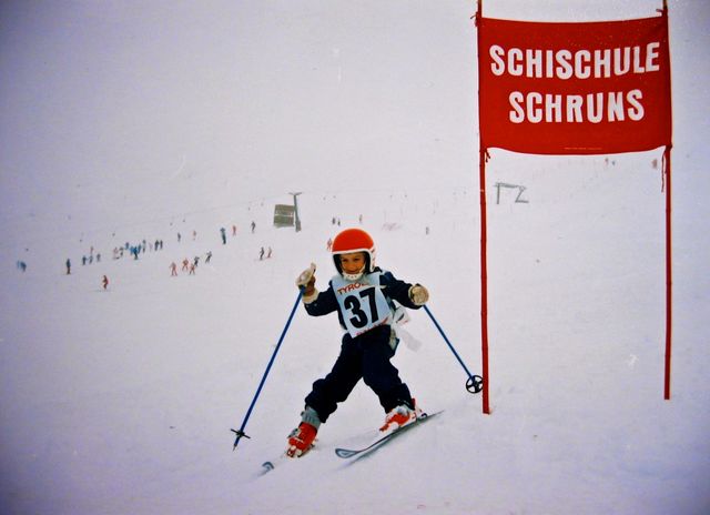 Florian beim Skifahren 1986 in Schruns